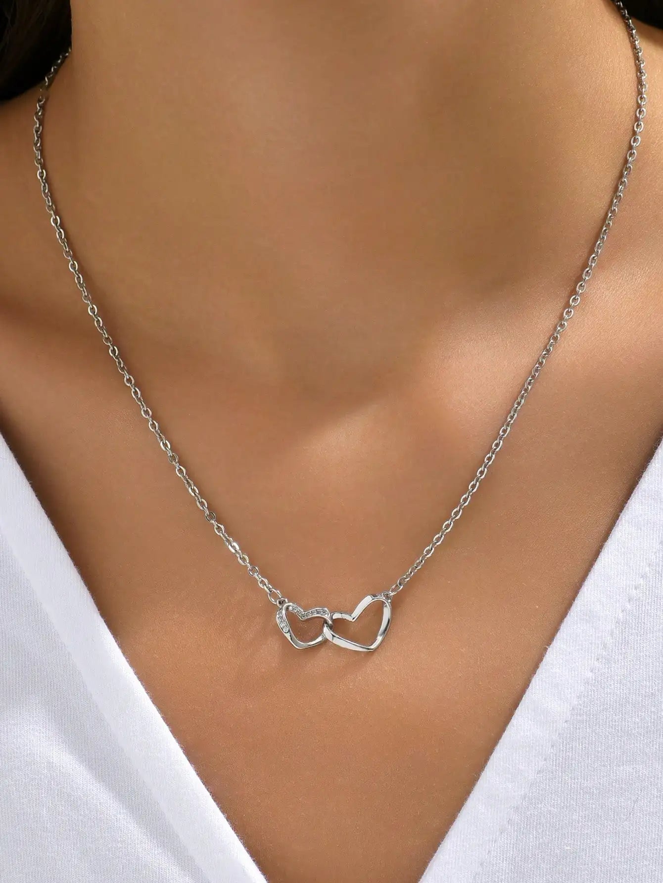 Tiny Cute Double Hollow Heart Chain Necklace Women Fashion Love Necklace Valentine's Day Jewelry for Women