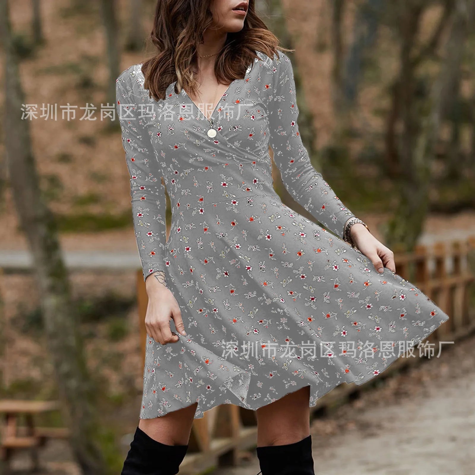 Autumn Floral Dress Women's Long-sleeved Sexy V-neck Pullover Dress Temperament Commuting Long Dress